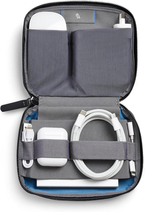 Tech Kit Compact (Charger, Cables, Mouse, Powerbank, USB Keys, Dongles) - Black